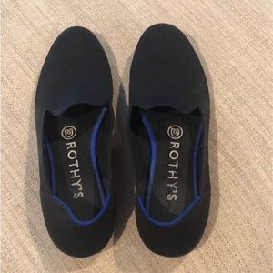 Rothy’s - black loafers size 7
